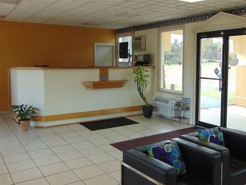 Oceanside Lodge Marmora Екстер'єр фото