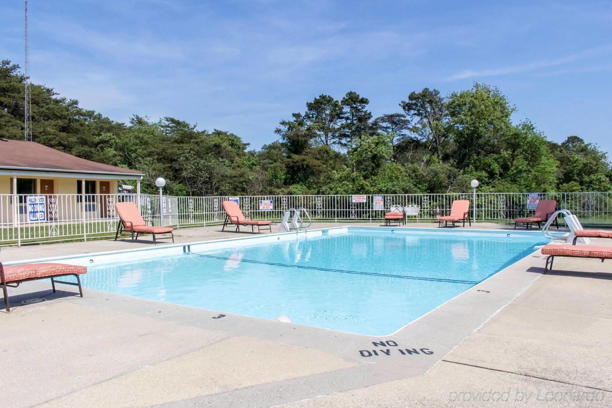 Oceanside Lodge Marmora Екстер'єр фото